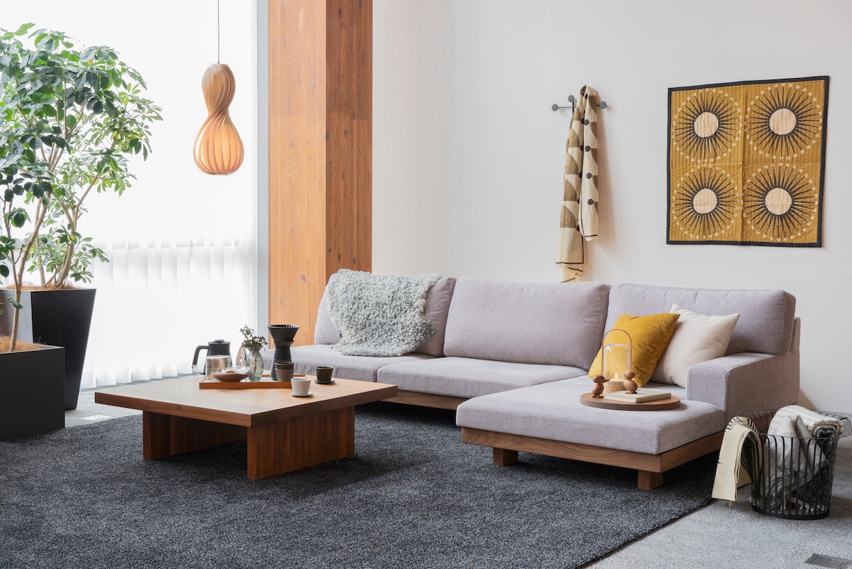 DANISH LOW LIVING TABLE W100cm x D100cm x H35cm