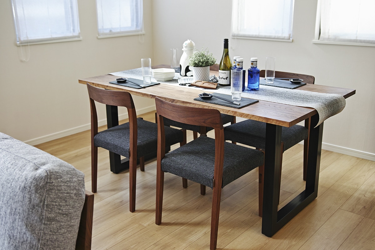 WILDWOOD DINING TABLE W 100cm × D 95cm