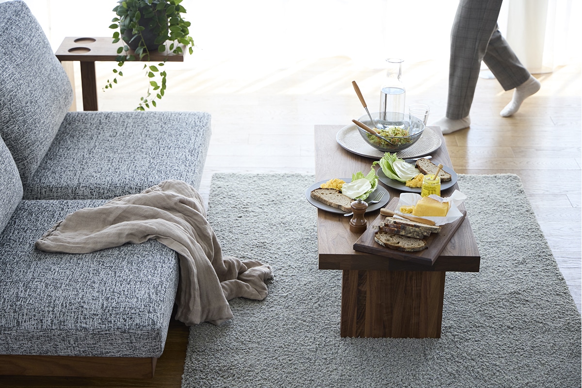 DANISH LOW LIVING TABLE W100cm x D100cm x H35cm