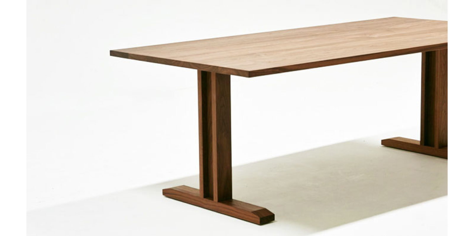 RITZ LOW DINING TABLE W160cm × D84.5cm
