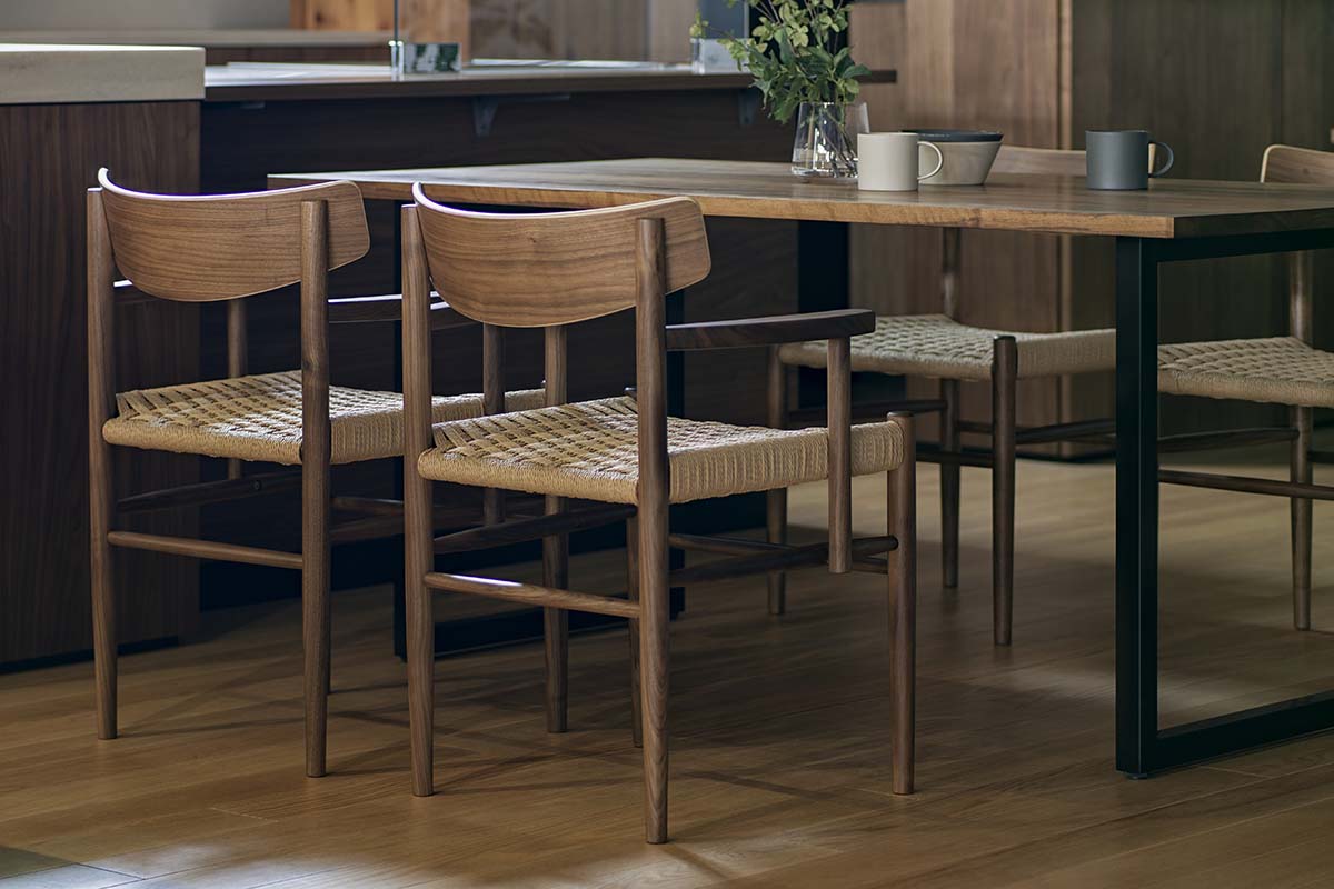 COMMON ROOTS | ALTERNA DINING TABLE W 160cm × D 85cm