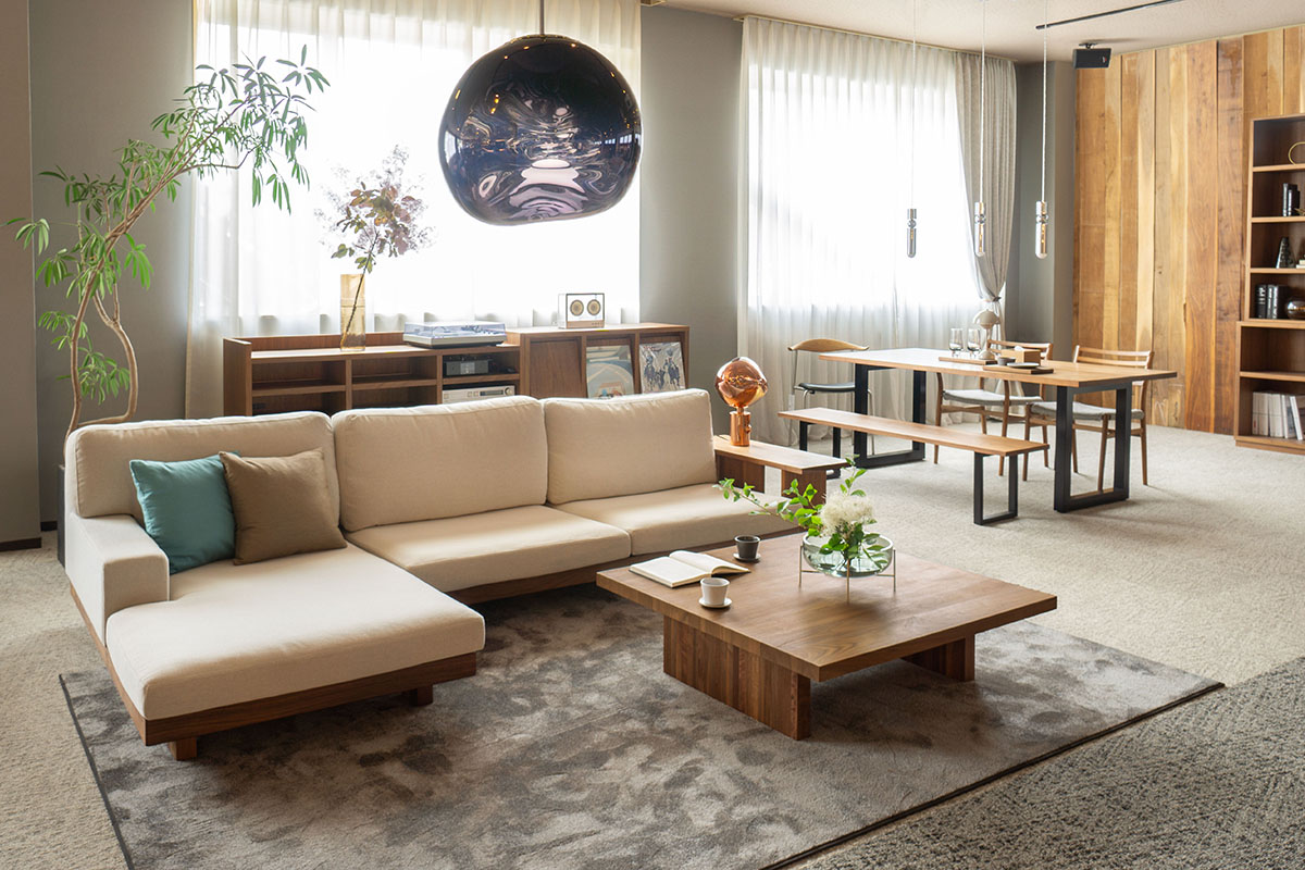 DANISH LOW LIVING TABLE W100cm x D100cm x H35cm