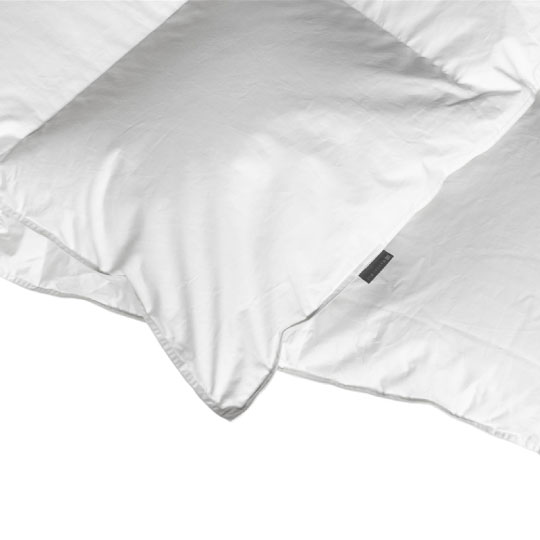 ONE-THIRD LUMINA DOWN DUVET
